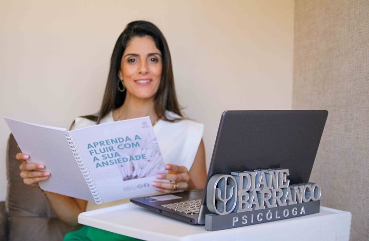 Como a terapia cognitiva comportamental atua para tratar o toc?